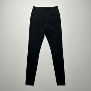 Offline by Aerie Black High Rise Crossover Leggings Size M Yoga Athletic